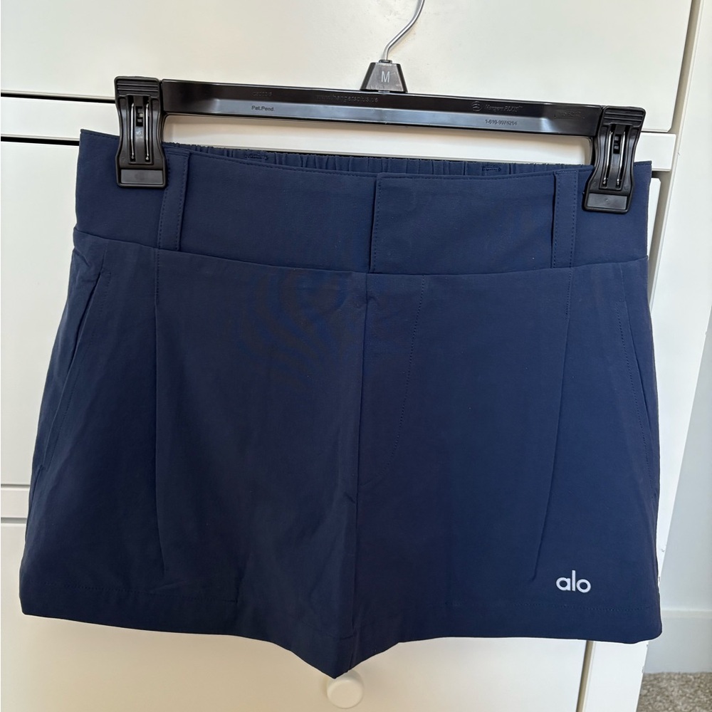 ALO Yoga fan club mini skirt size XS color navy blue like a new - Picture 2 of 8